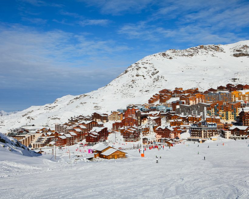 9 stations de ski françaises où trouver de la neige à Noël