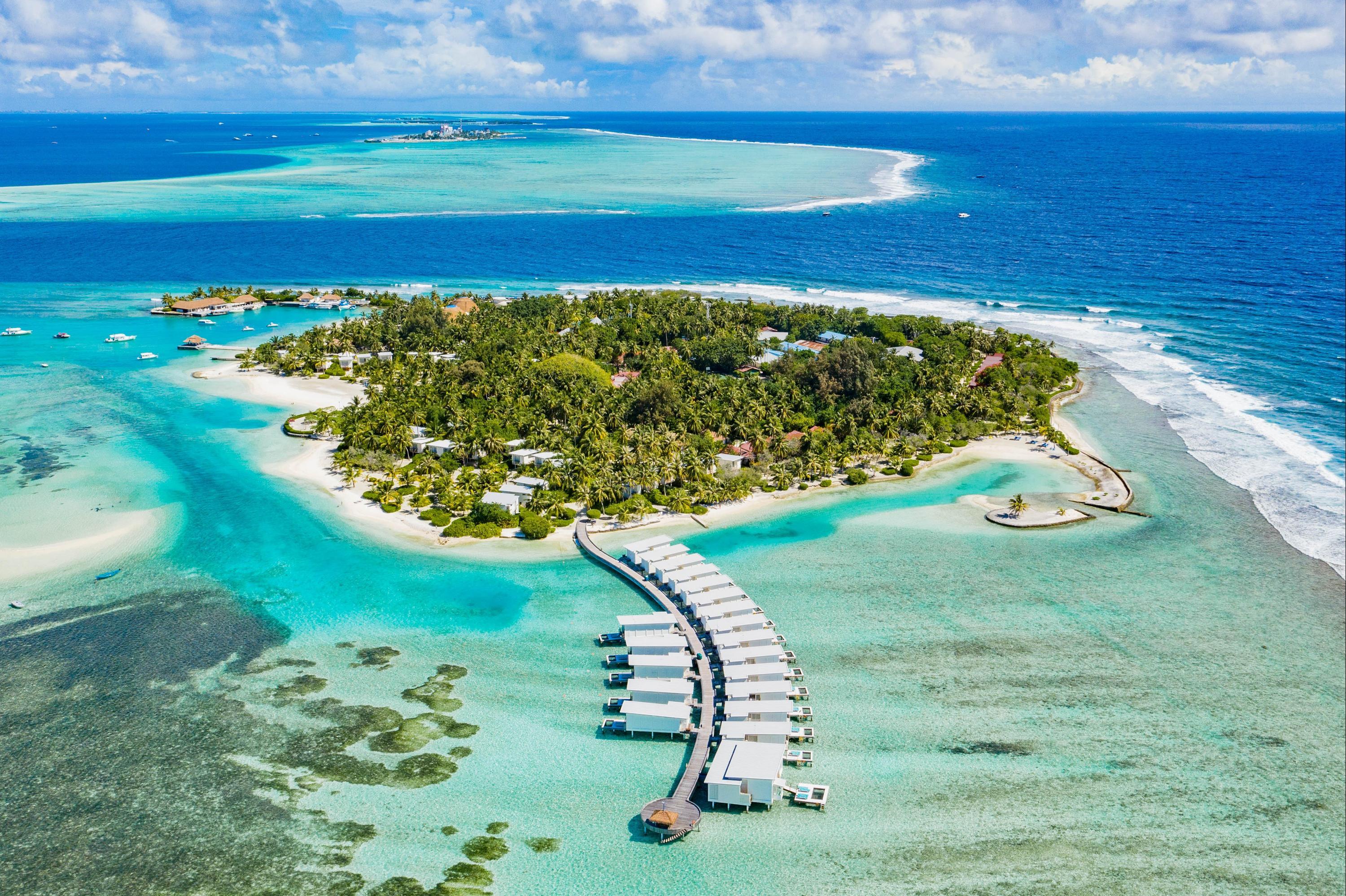 Maldives+Holiday+Inn+Resort+Kandooma+extends+popular+%26%238216%3Bdive-free%26%238217%3B+promotion+until+October+2025